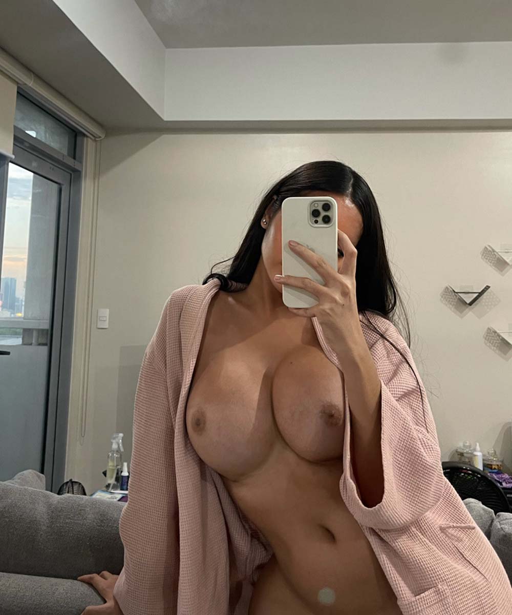 Angela Castellanos naked in Hamheung