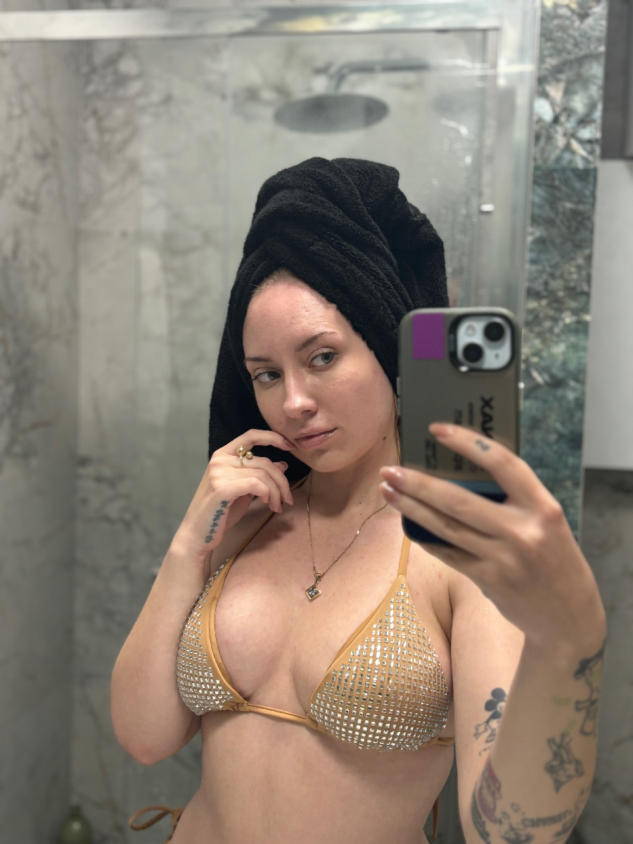 Nude girl KateV in Hamheung